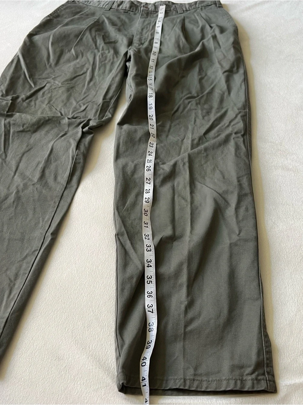 Dockers Olive Khaki Pleated Men's Chinos